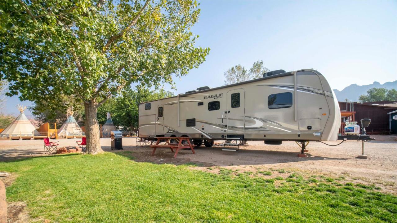 Outdoor Glamping Jayco Rv Ok35 Leilighet Moab Eksteriør bilde